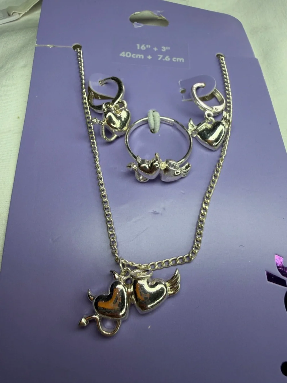 Claire's Silver Heart & Wing Necklace Set B5-34